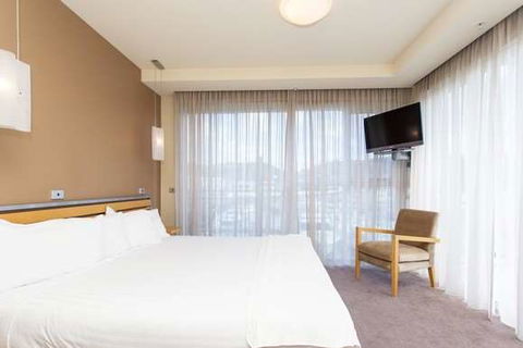 Peppers Seaport Hotel - Accommodation Newcastle 11