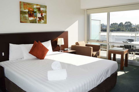 Apartments Ink - Accommodation Newcastle 9