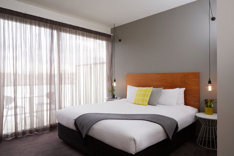 Cosmopolitan Hotel - Accommodation Newcastle 13