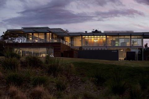 Mona Pavilions - Accommodation Newcastle 2