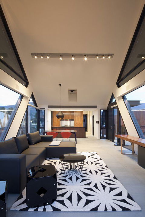 Mona Pavilions - Accommodation Newcastle 4