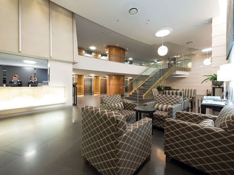 Oaks Aurora - Accommodation Newcastle 1