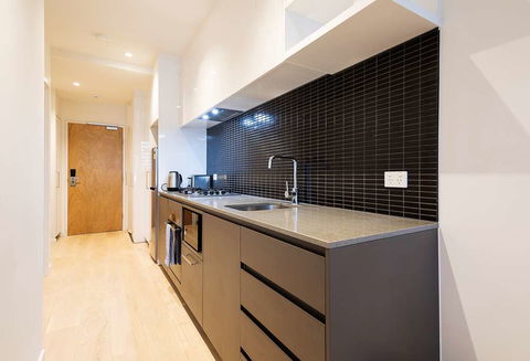 Artel Apartment Hotel Melbourne - Accommodation Newcastle 2
