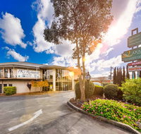 Quality Hotel Melbourne Airport - Accommodation Newcastle