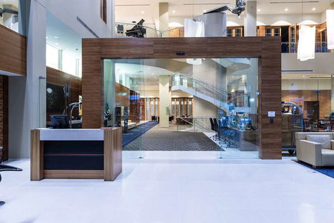 RACV City Club - Accommodation Newcastle 2