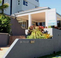 84 The Spit Holiday Apartments