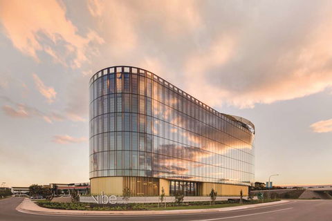 Vibe Hotel Canberra Airport - Accommodation Newcastle 0