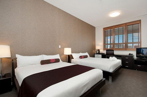 Adabco Boutique Hotel - Accommodation Newcastle 0