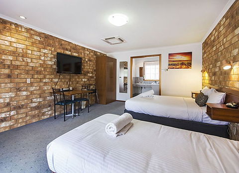 Clare Central Motel - Accommodation Newcastle 1