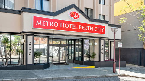 Metro Hotel Perth City - Accommodation Newcastle 0