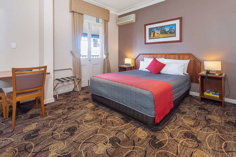 Quality Hotel Bayswater - Accommodation Newcastle 1