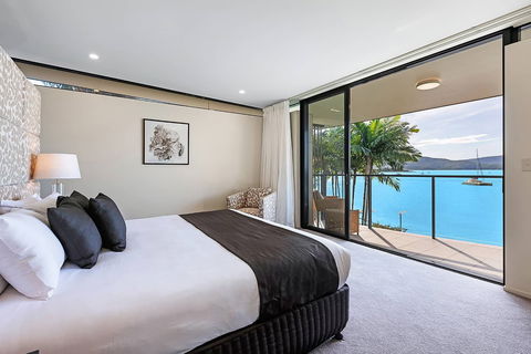 Mirage Whitsundays - Accommodation Newcastle 0