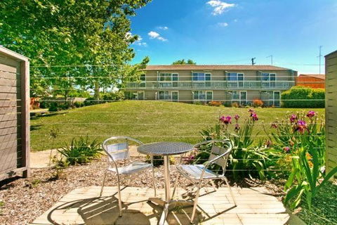 Alloggio Bathurst - Accommodation Newcastle 0