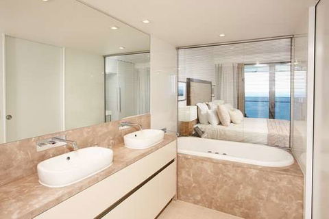 Peppers Soul Surfers Paradise - Accommodation Newcastle 2