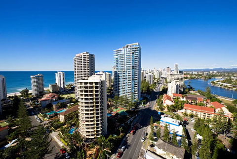Wyndham Surfers Paradise Resort - Accommodation Newcastle 0