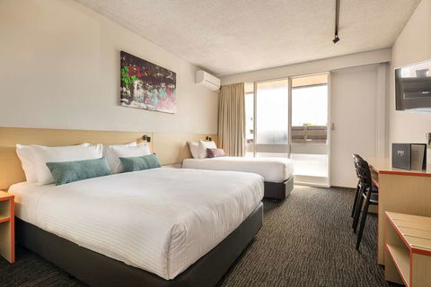 Nightcap At Waltzing Matilda Hotel - Accommodation Newcastle 2