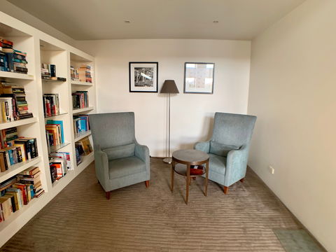 Astra Apartments Brisbane - Accommodation Newcastle 2