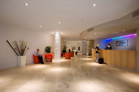 Oaks Gateway On Palmer - Accommodation Newcastle 1