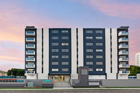 Allure Hotel And Apartments - Accommodation Newcastle 0