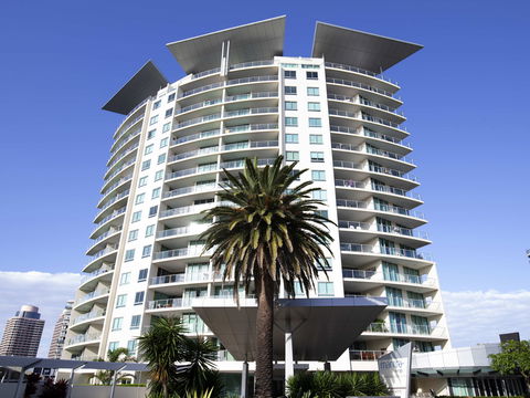 Mantra Wings - Accommodation Newcastle 0