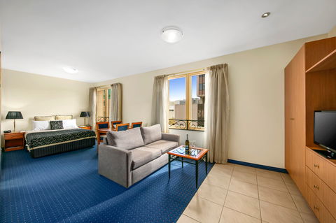 Quest Savoy - Accommodation Newcastle 1