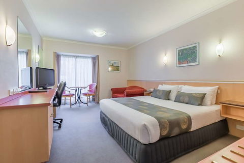 Waverley International Hotel - Accommodation Newcastle 0
