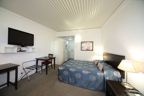 Route 66 Motor Inn - Accommodation Newcastle 2