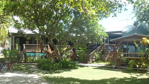 Cocos Seaview - Accommodation Newcastle 0
