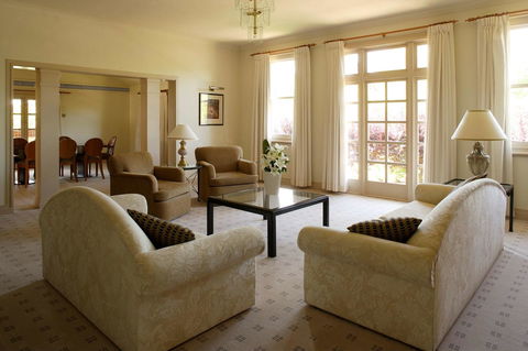 Hyatt Hotel Canberra - A Park Hyatt Hotel - Accommodation Newcastle 13