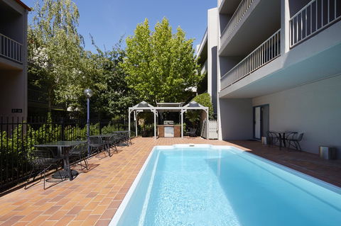 Pinnacle Apartments - Accommodation Newcastle 1