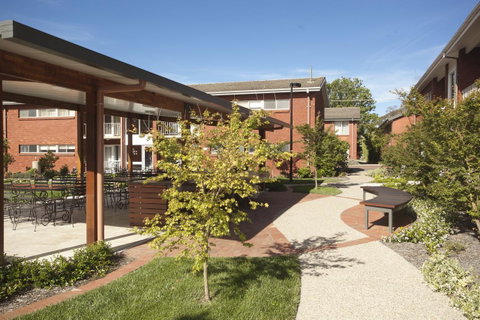 Forrest Hotel & Apartments - Accommodation Newcastle 35