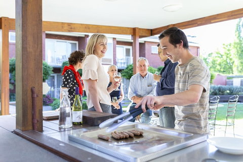 Forrest Hotel & Apartments - Accommodation Newcastle 22