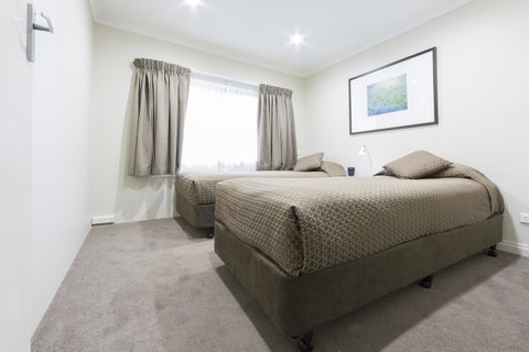Forrest Hotel & Apartments - Accommodation Newcastle 15