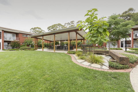 Forrest Hotel & Apartments - Accommodation Newcastle 6