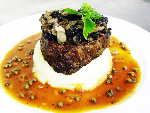 Pavilion On Northbourne - Accommodation Newcastle 28