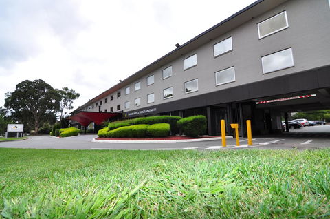 Pavilion On Northbourne - Accommodation Newcastle 22