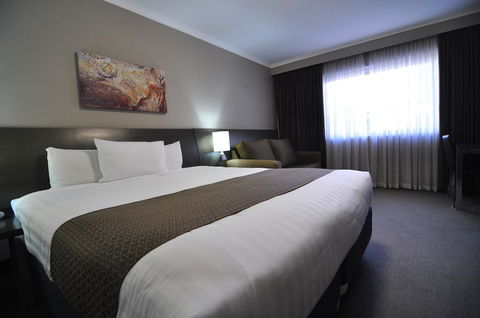 Pavilion On Northbourne - Accommodation Newcastle 18