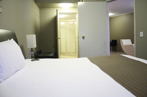 Pavilion On Northbourne - Accommodation Newcastle 17