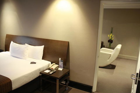 Pavilion On Northbourne - Accommodation Newcastle 35