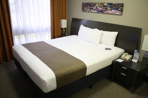 Pavilion On Northbourne - Accommodation Newcastle 7