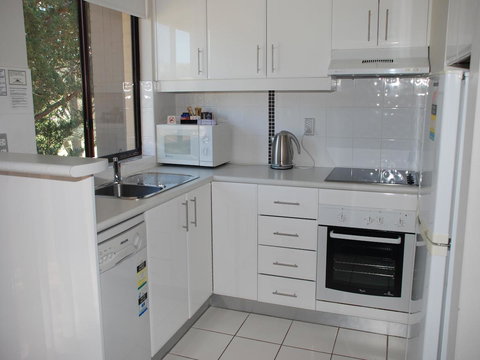 Manuka Park Serviced Apartments - Accommodation Newcastle 14