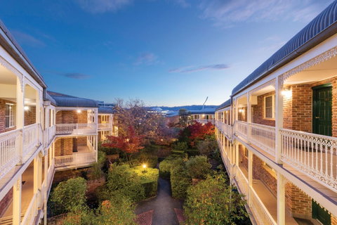 Adina Serviced Apartments Canberra Kingston - Accommodation Newcastle 9