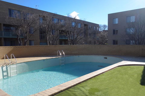 Kingston Comfy Apartment - Accommodation Newcastle 10