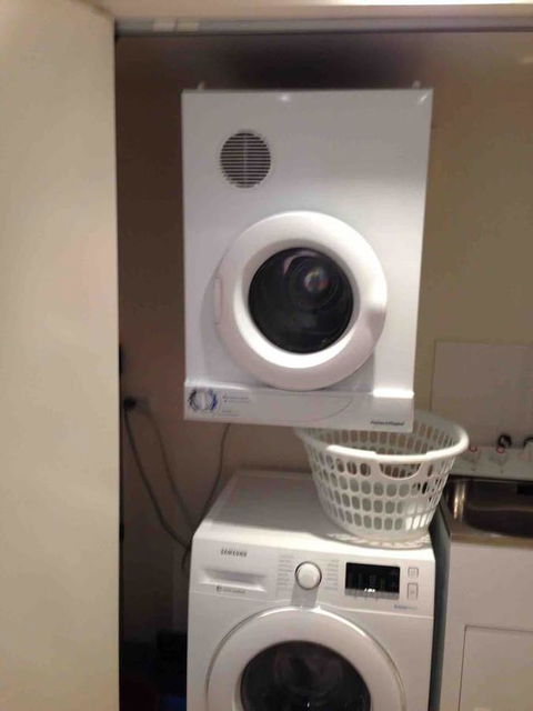 Spacious 1BR Stylish New Acton Apartment +Parking - Accommodation Newcastle 24