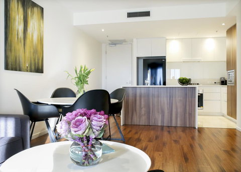 Kui Manhattan 2 - Accommodation Newcastle 0