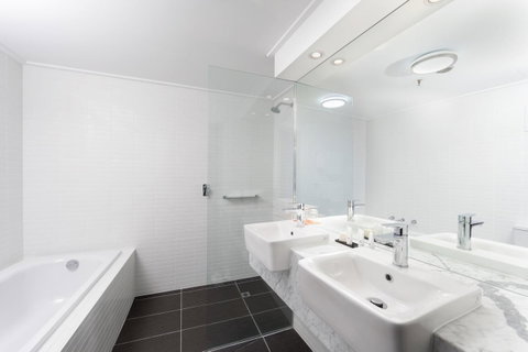 Rydges Canberra - Accommodation Newcastle 36