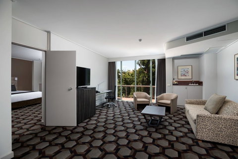 Rydges Canberra - Accommodation Newcastle 38