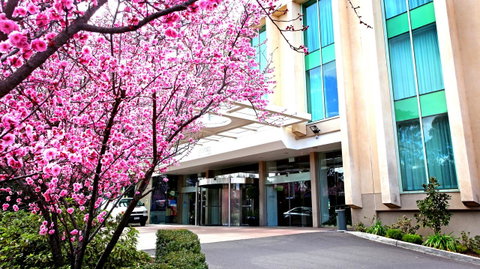Rydges Canberra - Accommodation Newcastle 0