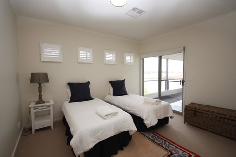 Wallaroo Marina Apartments - Accommodation Newcastle 42