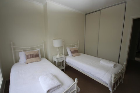 Wallaroo Marina Apartments - Accommodation Newcastle 39